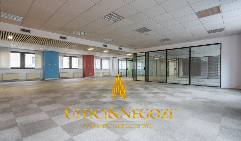 Affitto Ufficio Milano - Ufficio direzionale in Via Silva Località Fiera, Sempione, City Life, Portello