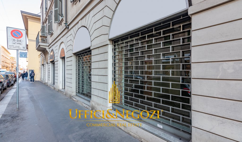 Rent Retail Milan - Shop in Porta Romana Locality 
