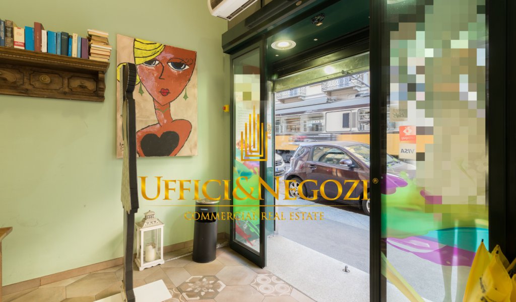 Rent Retail Milan - Shop for rent with activated carbon Locality 