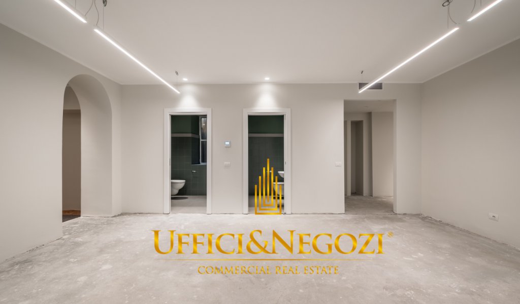 Rent Show room Milan - Representative showroom for rent Locality 