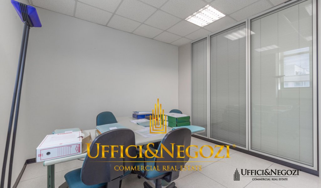 Affitto Ufficio Milano - ufficio in via marco d'agrate Località Ripamonti, Vigentino