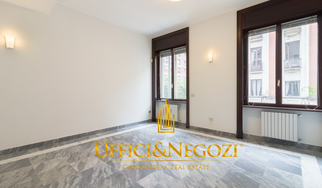 Rent Office Milan - Office For rent in Liberty villa Locality 