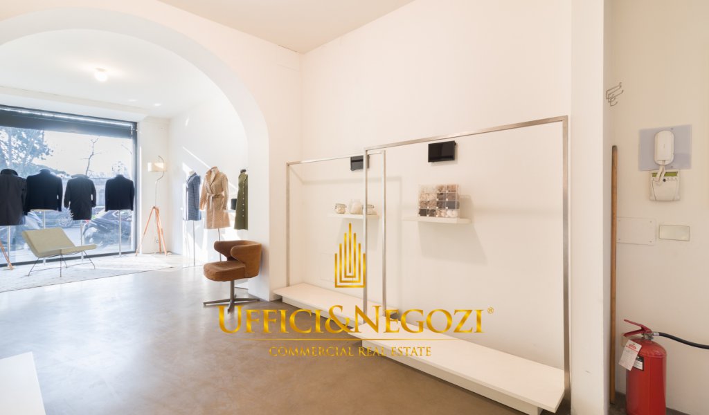 Sale Retail Milan - shop for sale in viale Elvezia Locality 