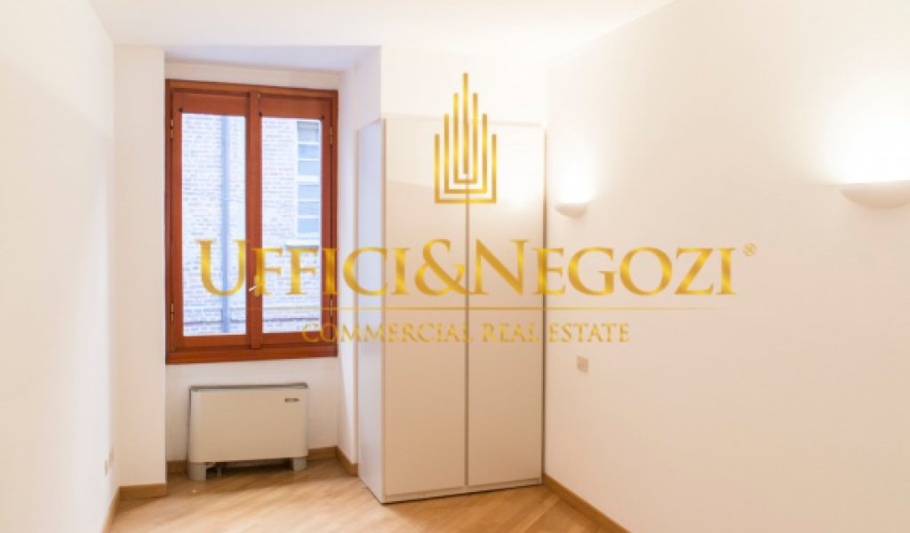 Rent Office Milan - Fashion District, stylish refurbished office Locality 