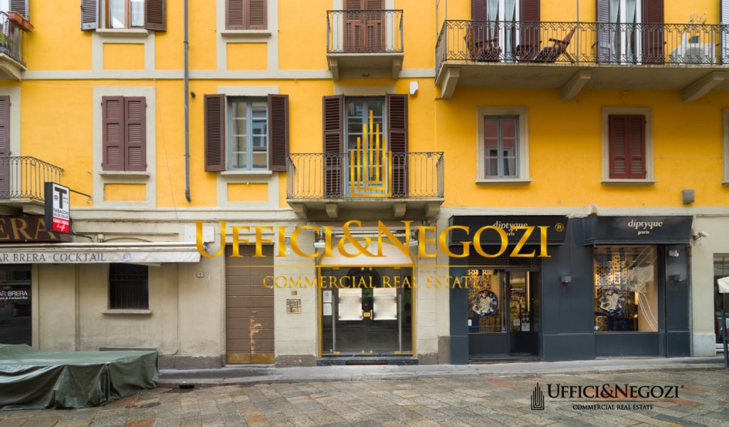 Rent Retail Milan - Shop in Brera Locality 