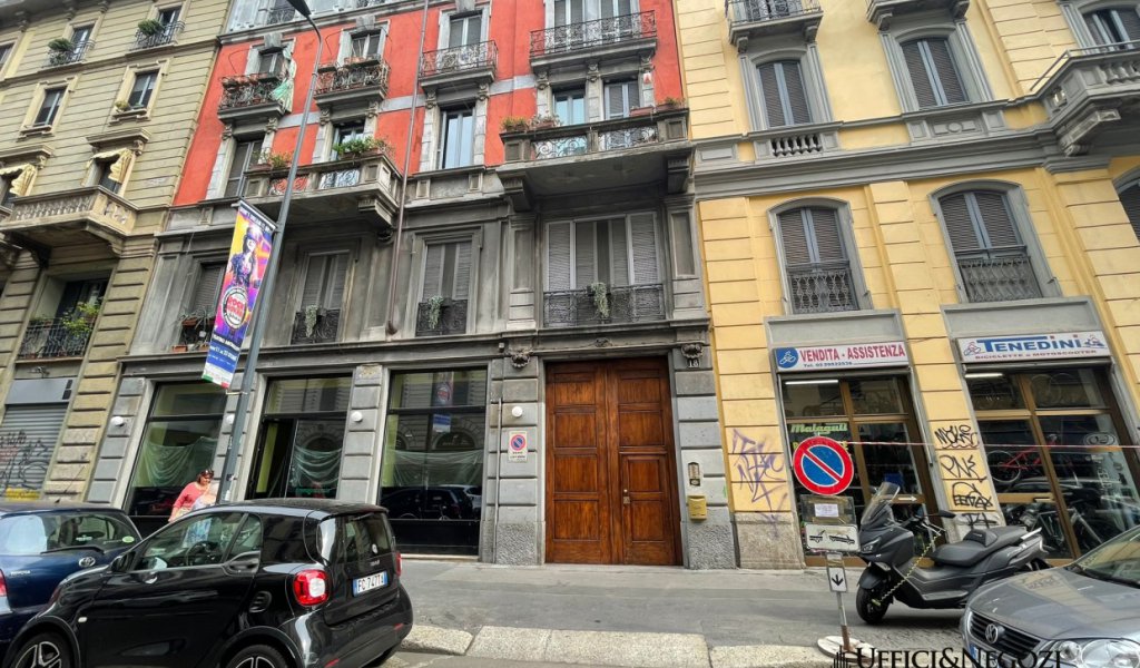 Rent Retail Milan - Shop for rent in via Lecco Locality 
