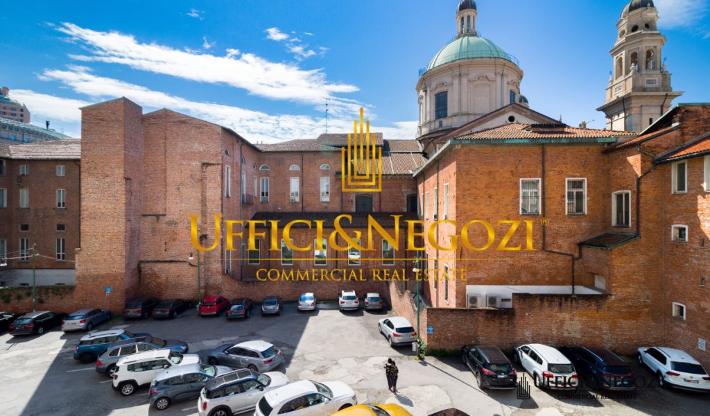 Vendita Ufficio Milano - Piazza Missori, luminoso ufficio Località Centro Storico