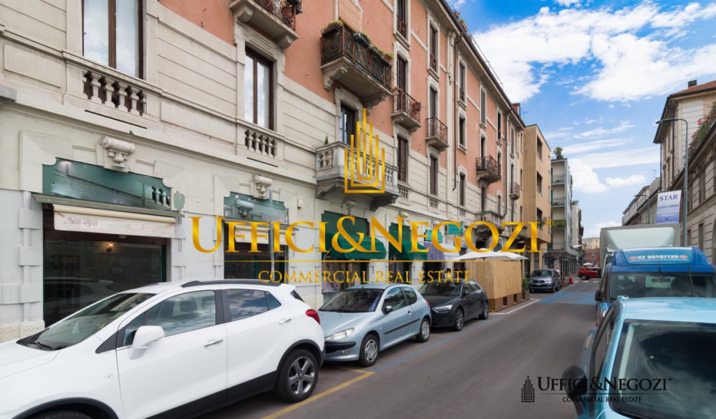 Sale Retail Milan - Shop for sale in via della Commenda Locality 