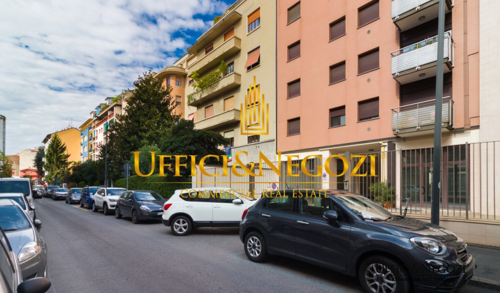 Sale Office Milan - office for sale in via Oxilia Locality 