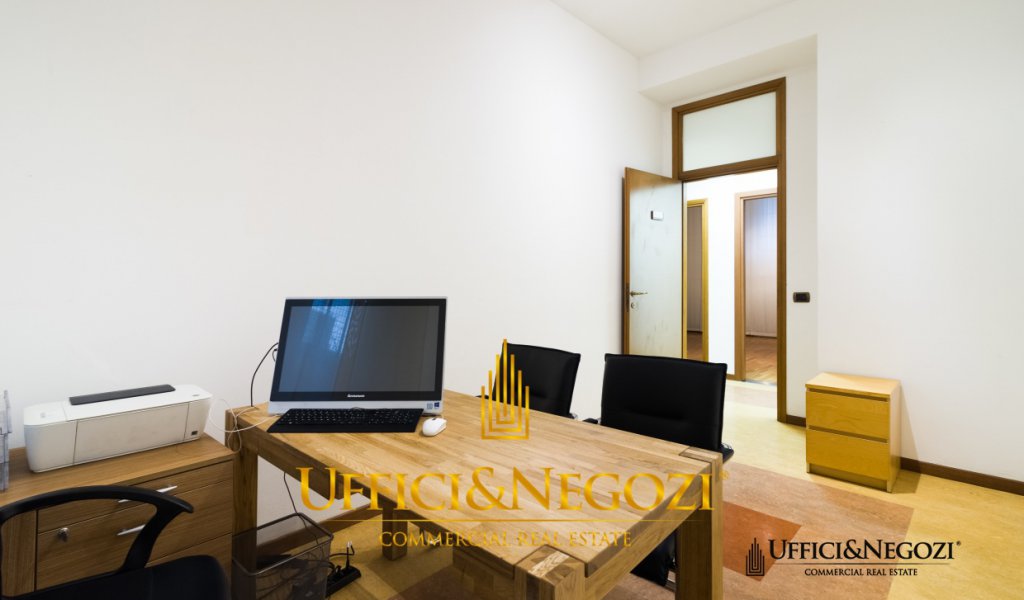Sale Office Milan - Office for sale in viale Beatrice d'Este Locality 
