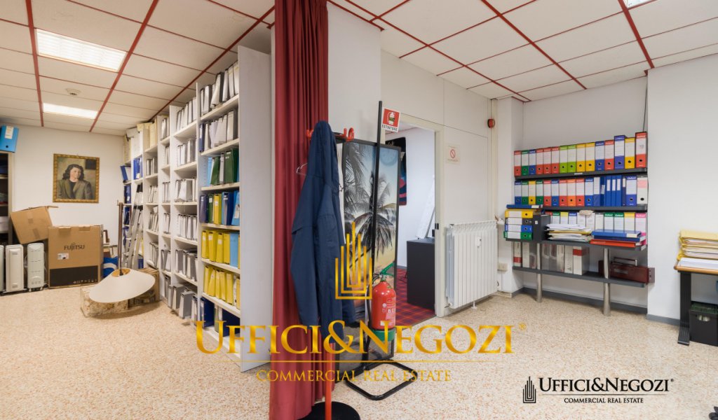 Vendita Ufficio Milano - Negozio ad uso ufficio in vendita in Viale Monza Località Nolo, Pasteur, Rovereto