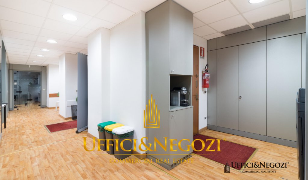 Sale Office Milan - Office in via Monte San Genesio Locality 